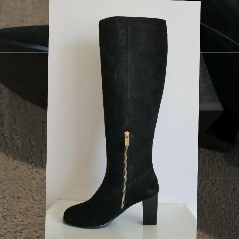 Michael Kors Burke Boots - Picture 2 of 3
